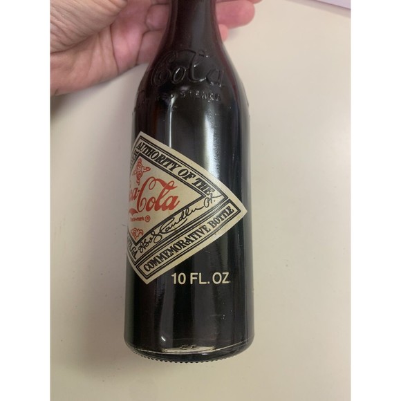 1970s Coca-Cola 75th anniversary 2 bottles + Classic Cooking With Coke Cookbook - Picture 4 of 7